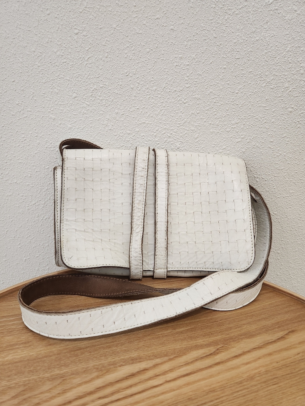 Johnny Farah Woven White Crossbody Bag with Adjustable Strap